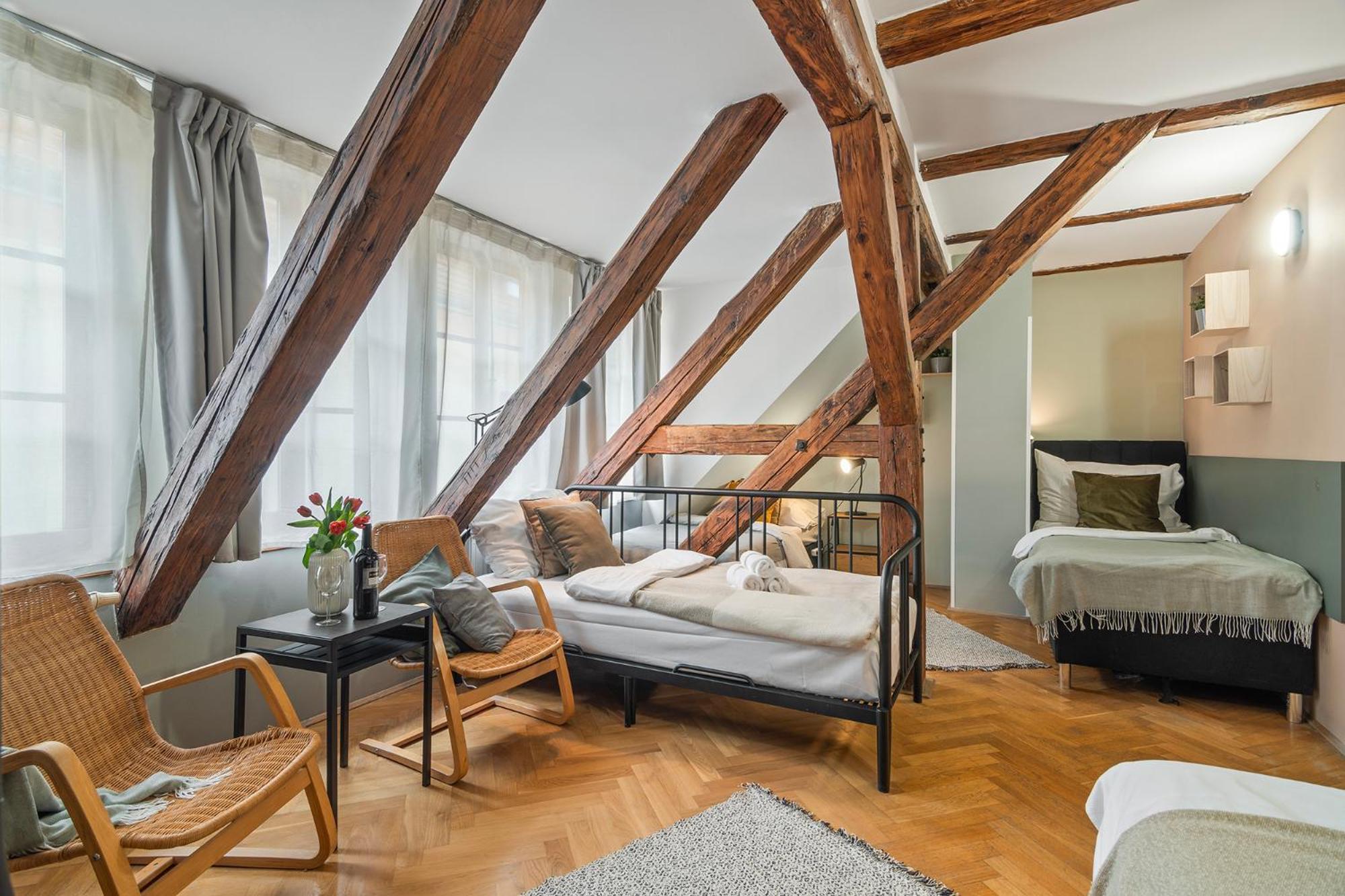 Charles Bridge Historical Apts By Michal&Friends 프라하 외부 사진